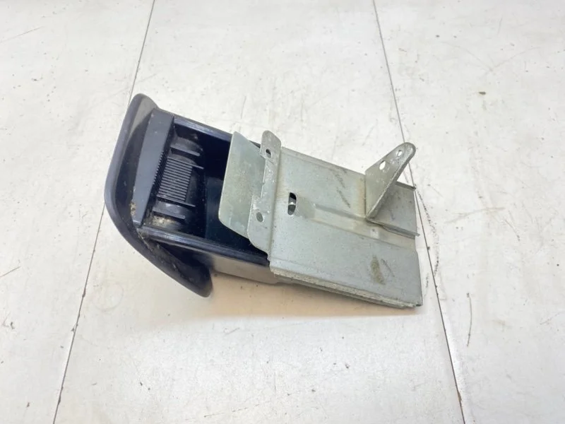 Пепельница Chery Sweet (QQ) 0.8 SQR 372 2006 - миниатюра 5