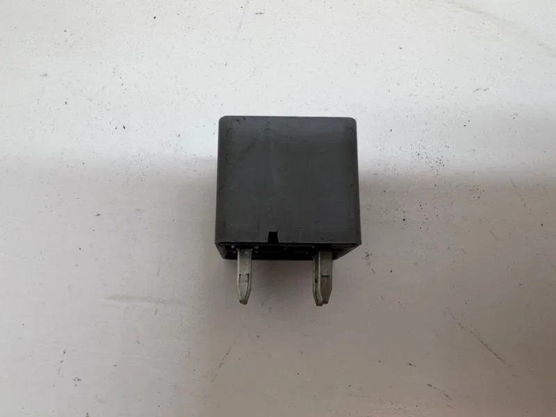 Реле Chevrolet Lacetti СЕДАН 1.4 F14D3 2007 - миниатюра 3