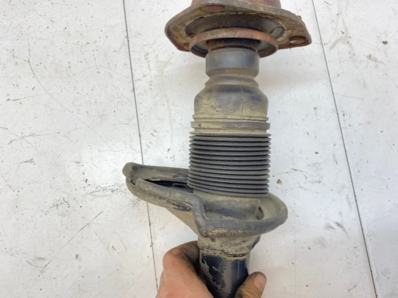 Амортизатор передний правый Hyundai Accent 1.5 - миниатюра 6