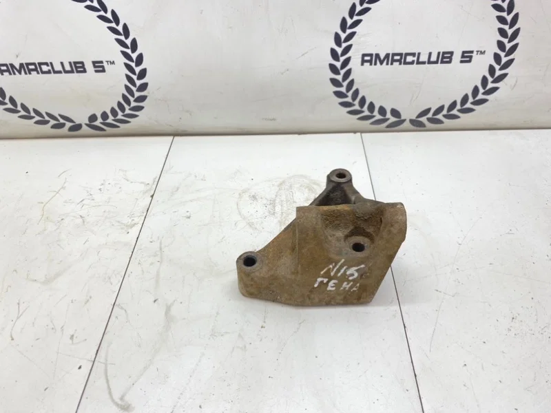 Кронштейн генератора Nissan Almera n15 КУПЕ 1.4 - миниатюра 7