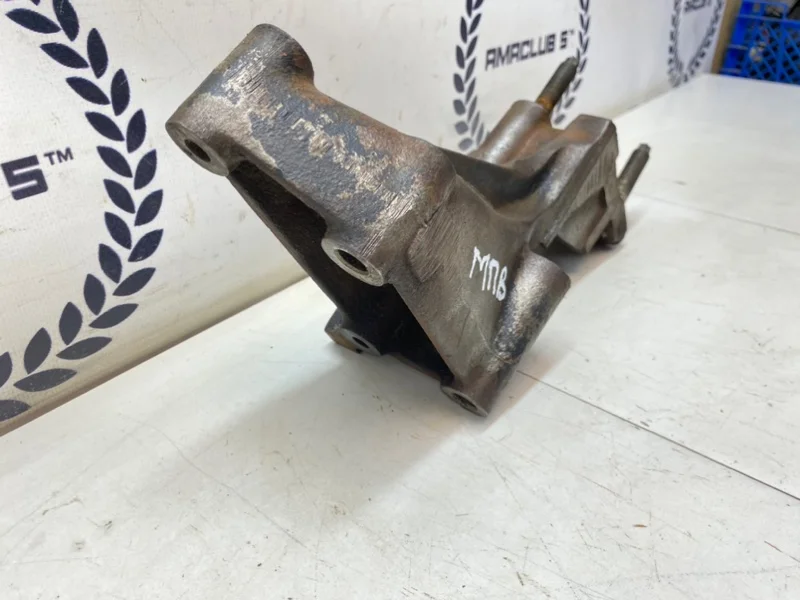 Кронштейн Mazda MPV (LW) 2.5 GY-DE 2001 - миниатюра 4