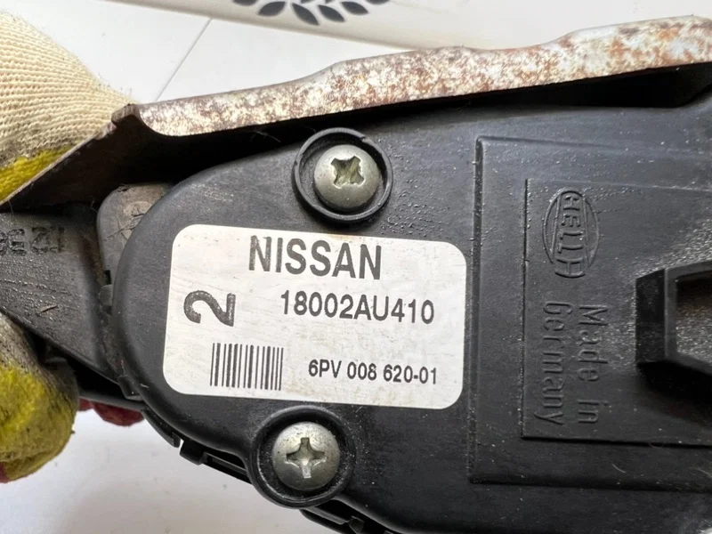 Педаль газа Nissan Primera P12 УНИВЕРСАЛ QG18DE - миниатюра 2
