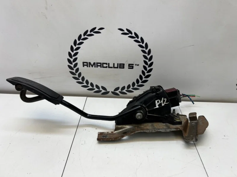 Педаль газа Nissan Primera P12 УНИВЕРСАЛ QG18DE - миниатюра 4