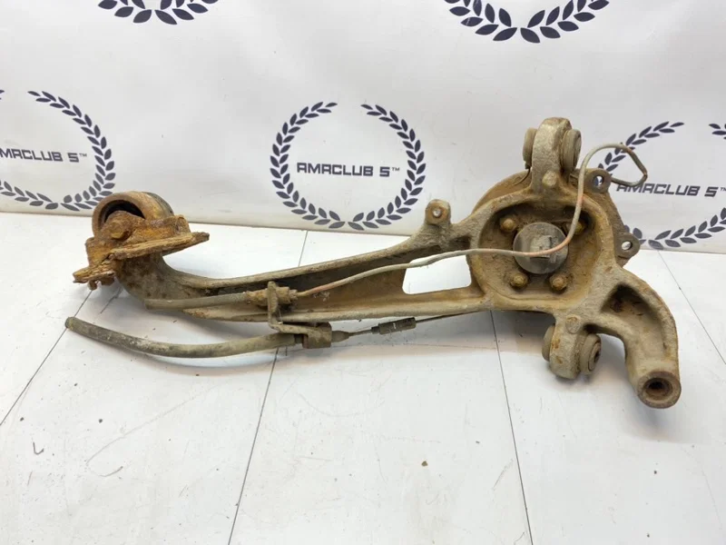 Кулак задний правый Opel Vectra b СЕДАН X16XEL 1.6 - миниатюра 6