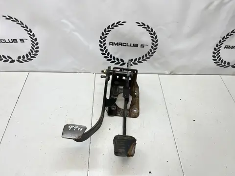 Педальный узел Ford Focus 1 СЕДАН 1.8 ZETEC 2003