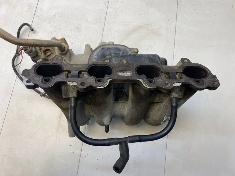 Впускной коллектор Mazda 626 GF СЕДАН 2.0 FS-DE - миниатюра 7