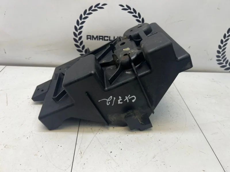 Площадка аккумулятора Mazda CX-7 L3-VDT 2007 - миниатюра 5