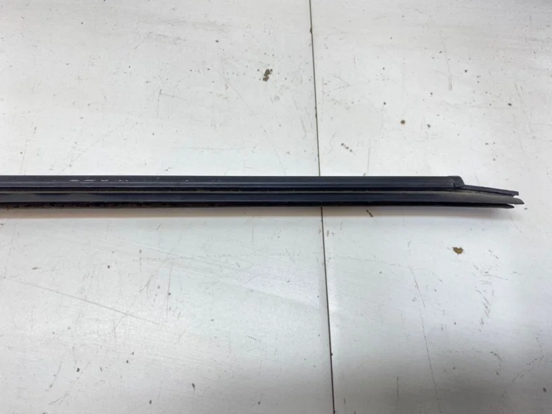 Бархотка внешняя передняя правая Nissan Almera n15 - миниатюра 6