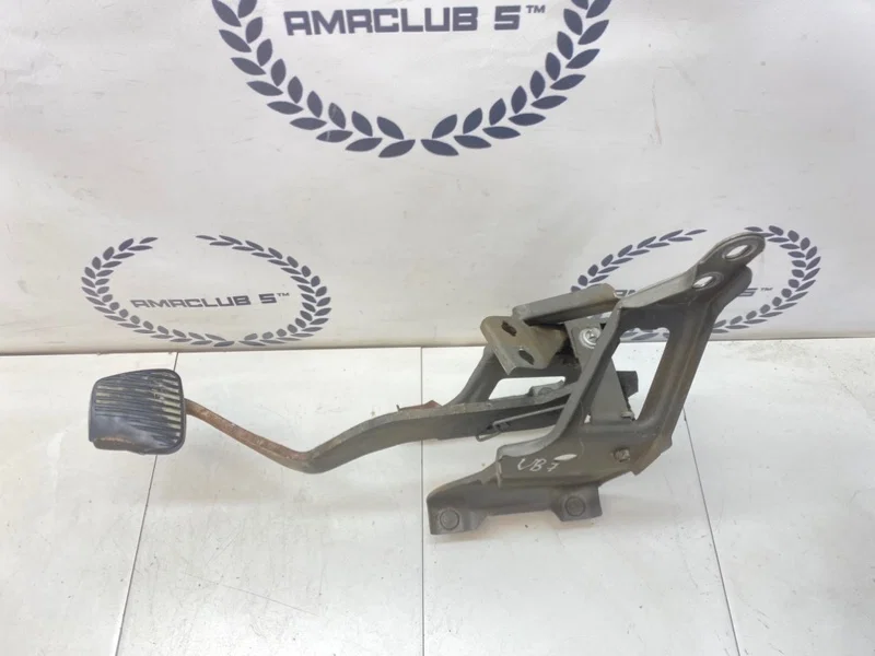 Педаль тормоза Opel Vectra b УНИВЕРСАЛ X18XE 1997 - миниатюра 2