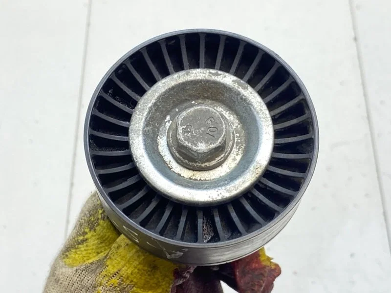 Ролик обводной Skoda Octavia 2 A5 (1Z) 1.6 BLF - миниатюра 7