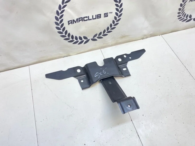 Кронштейн замка капота Mazda CX-5 (KE) 2.0 PE-VPS - миниатюра 2