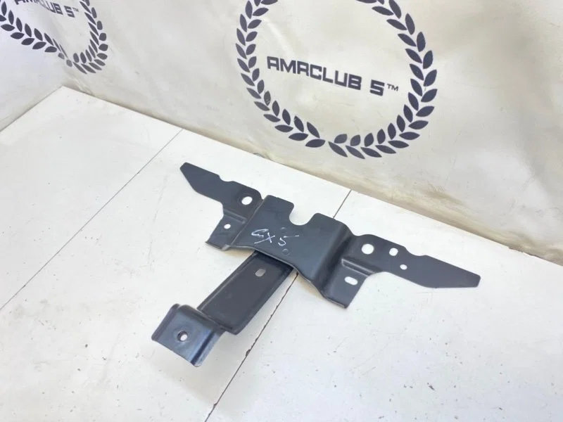 Кронштейн замка капота Mazda CX-5 (KE) 2.0 PE-VPS - миниатюра 3