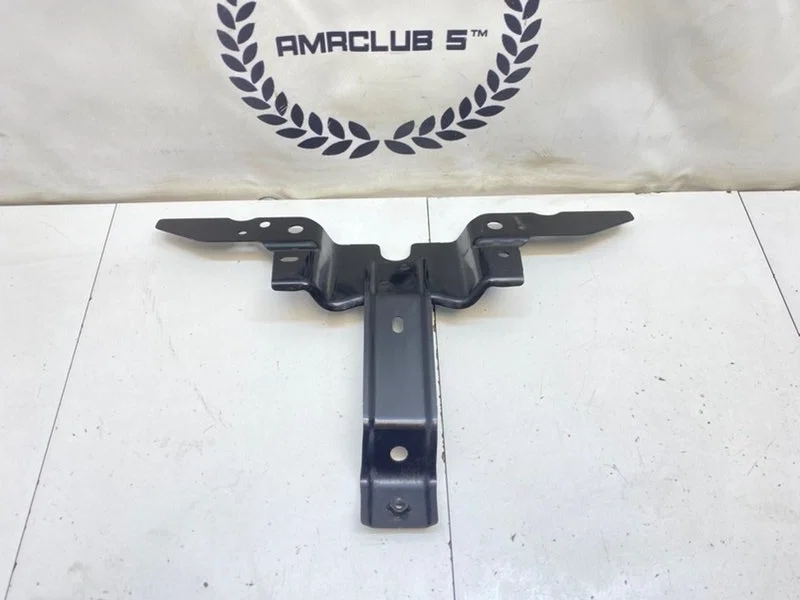 Кронштейн замка капота Mazda CX-5 (KE) 2.0 PE-VPS - миниатюра 4