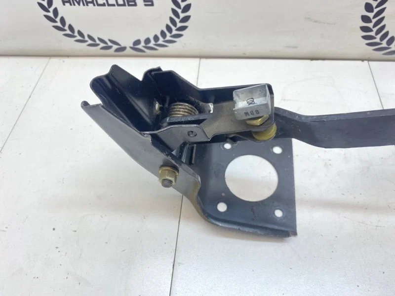Педаль тормоза Hyundai Accent 1.5 G4EB 2006 - миниатюра 6