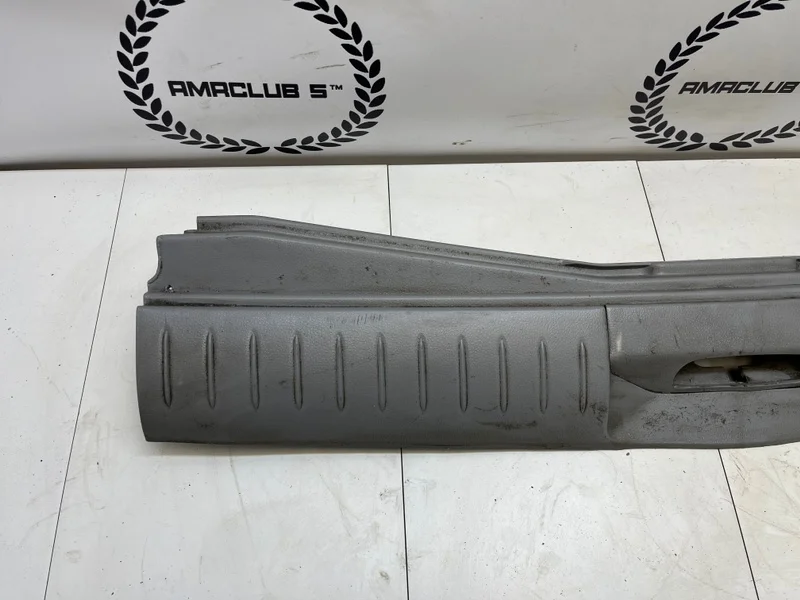 Накладка замка багажника Nissan Primera P12 - миниатюра 2