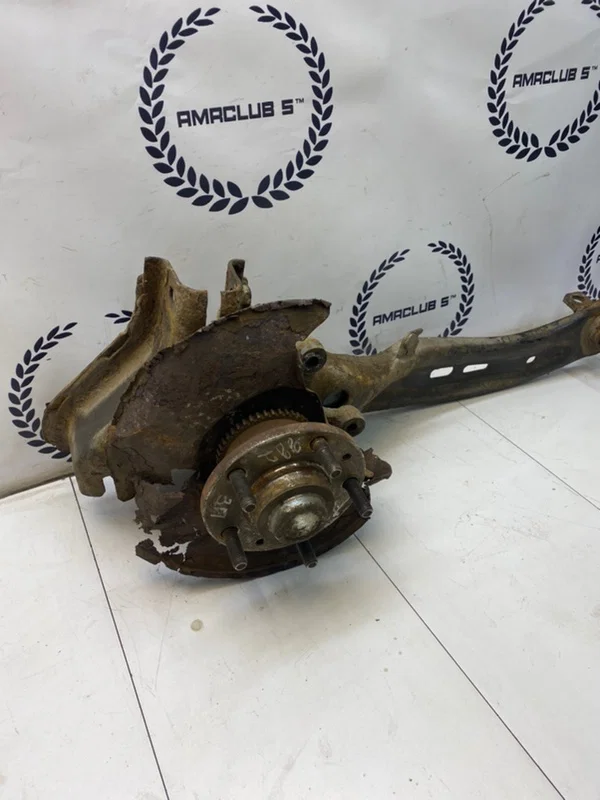 Кулак задний правый Mazda 6 gg СЕДАН 2.0 2005 - миниатюра 2