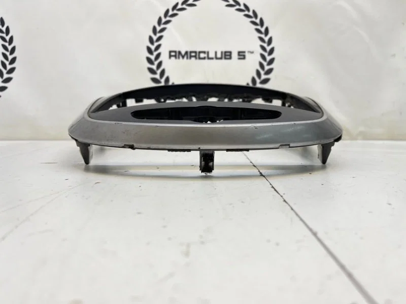 Рамка магнитолы Hyundai Solaris 1 (RB) 1.6 G4FC - миниатюра 3