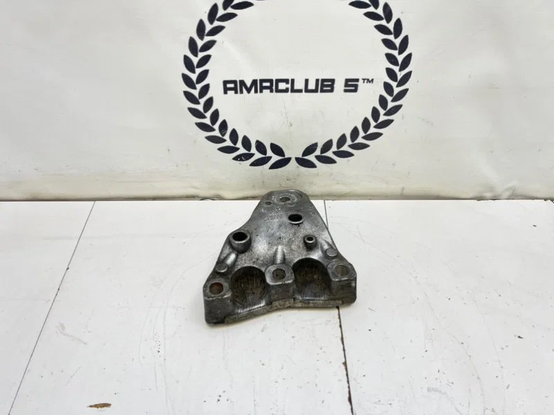 Кронштейн двигателя Volkswagen Polo 5 (MK5) 1.6