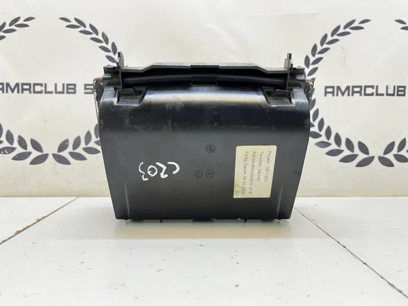 Пепельница Mercedes-Benz C-class (W203) 2004 - миниатюра 5