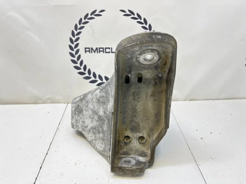 Кронштейн двигателя левый Volkswagen Touareg 1 - миниатюра 8