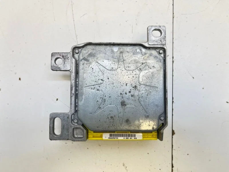 Блок управления Airbag Geely MK (LG1) 2013 - миниатюра 9