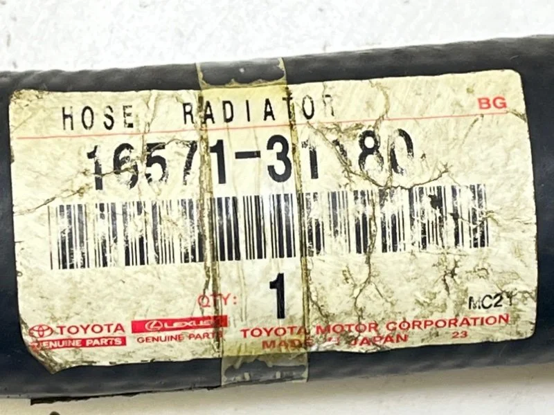 Патрубок радиатора верхний Toyota Camry 7 (XV40) - миниатюра 6