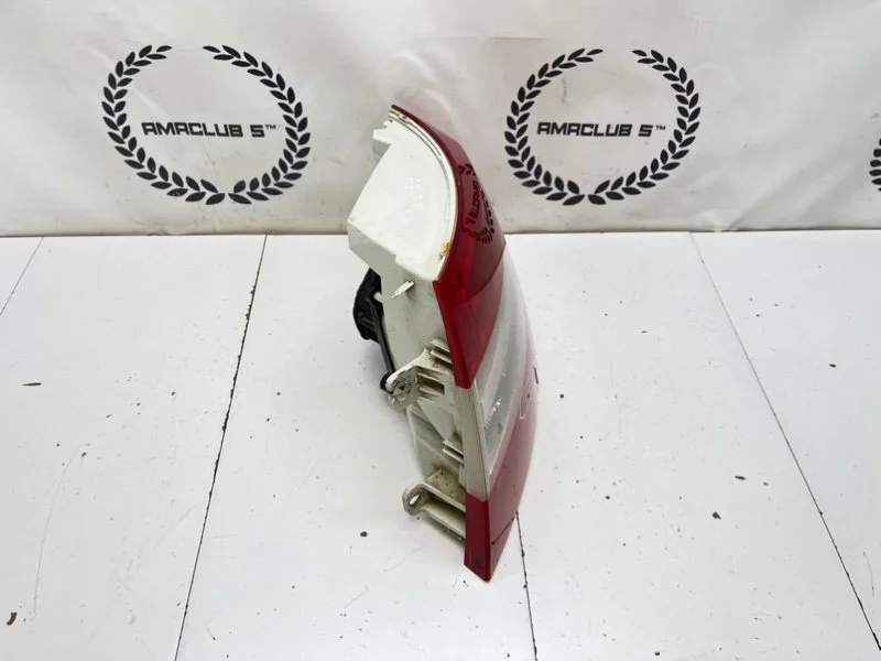 Фонарь задний правый Skoda Octavia 3 A7 (5E) 1.6 - миниатюра 3