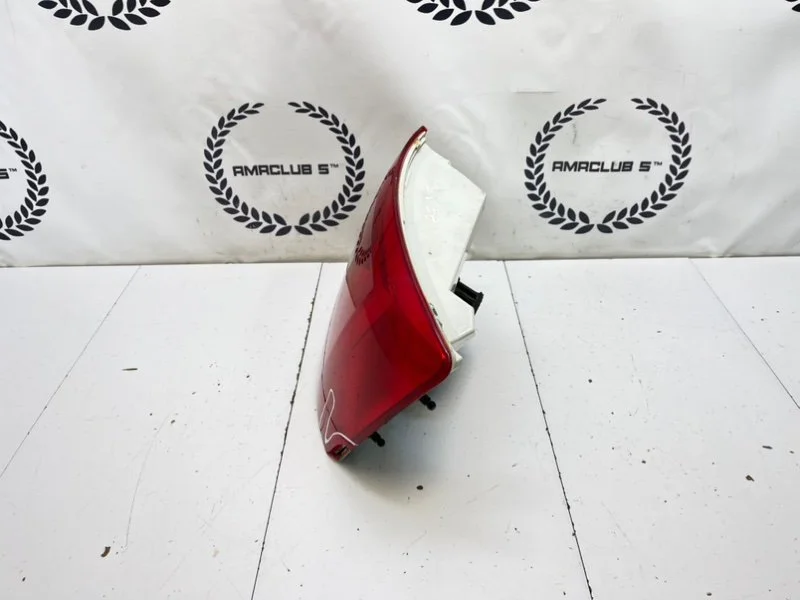 Фонарь задний правый Skoda Octavia 3 A7 (5E) 1.6 - миниатюра 7