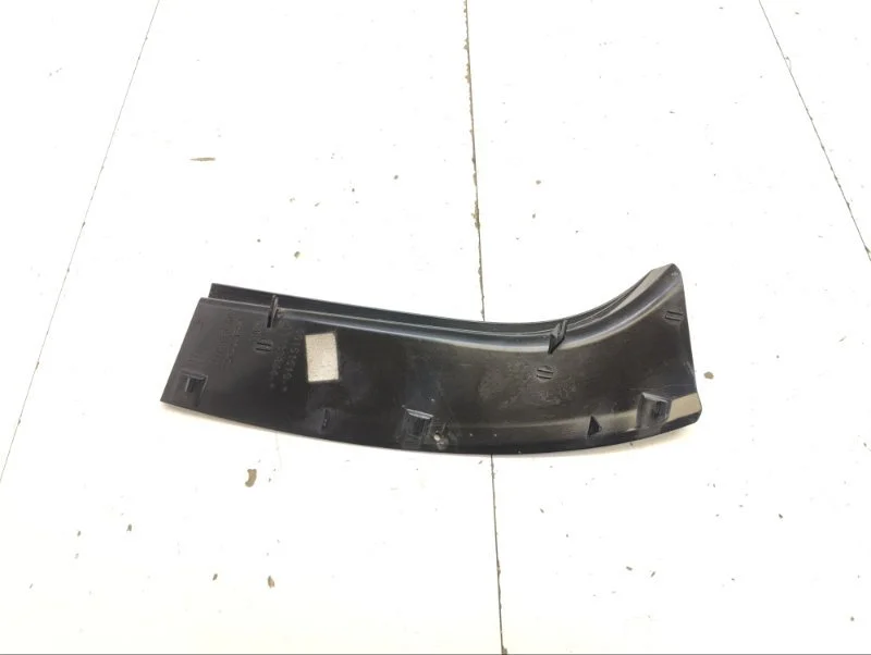 Накладка фонаря задняя левая Skoda Rapid 1 (NH3) - миниатюра 8