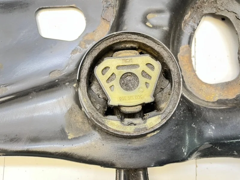 Подрамник передний Skoda Octavia 3 A7 (5E) 1.6 - миниатюра 10
