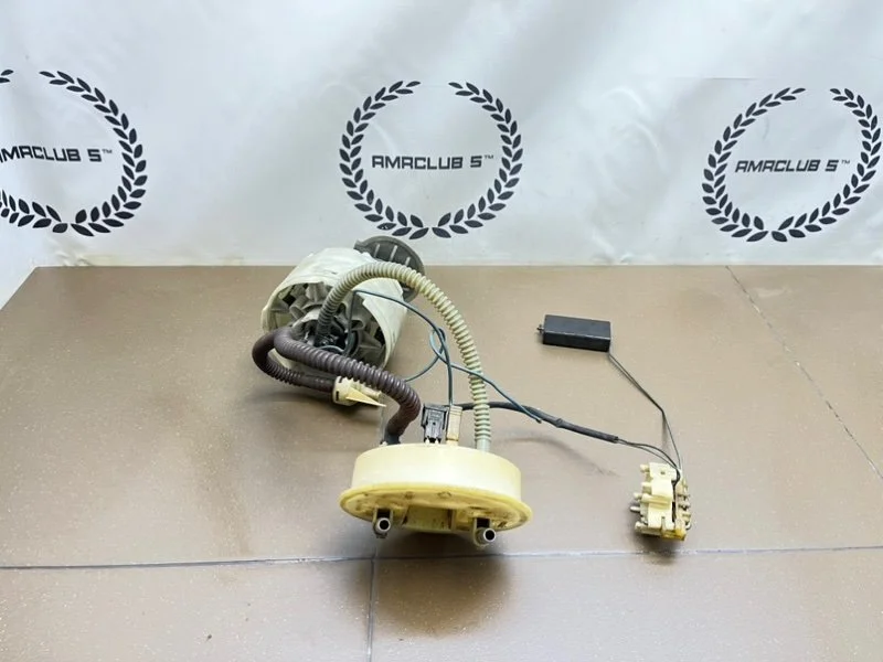 Бензонасос Audi A4 B5 (8D) 1.8 ADR 1995 - миниатюра 6