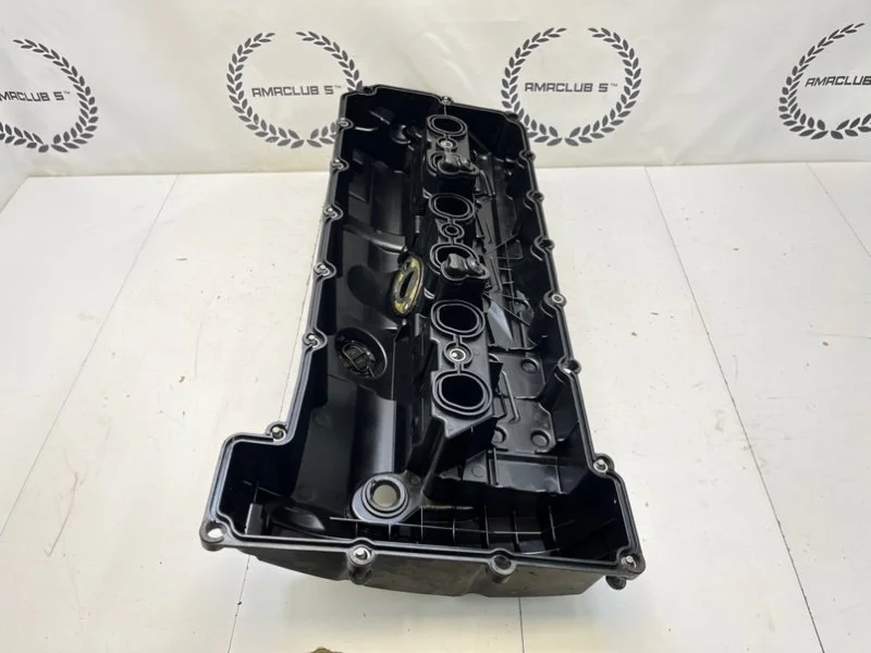 Клапанная крышка BMW X5 (E70) 3.0 N52B30A 2010 - миниатюра 10