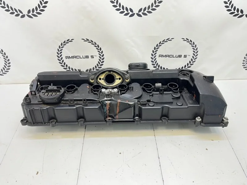 Клапанная крышка BMW X5 (E70) 3.0 N52B30A 2010 - миниатюра 6