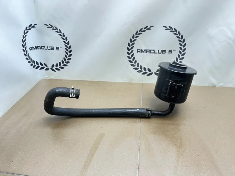 Бачок гур Nissan Almera n15 1.4 GA14 1996 - миниатюра 3