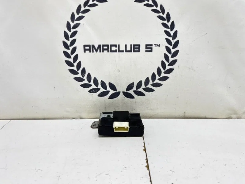 Блок иммобилайзера Lexus GS300 (S190) 3.0 3GR-FSE