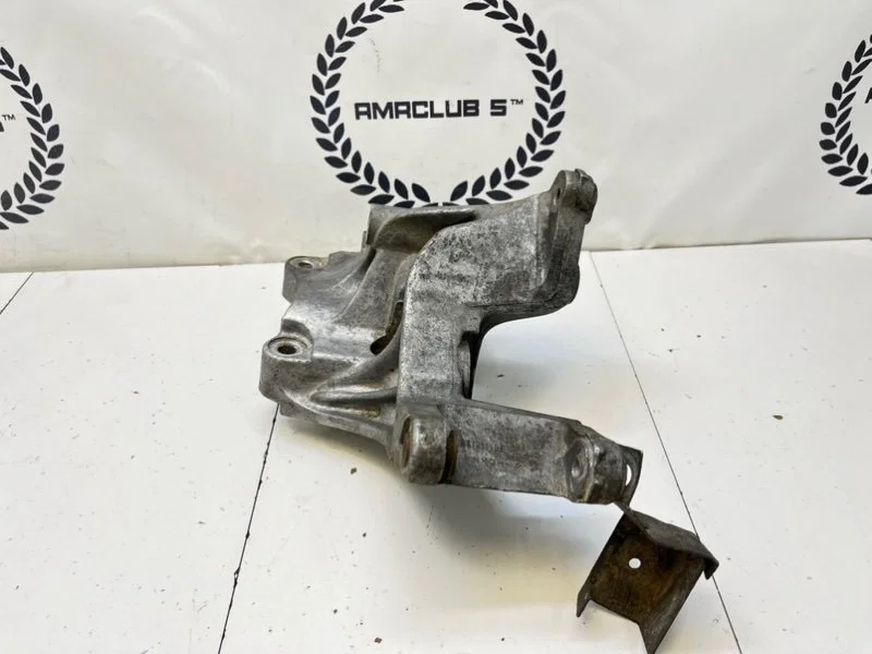 Кронштейн генератора Vortex Tingo (DB) 2011 - миниатюра 3