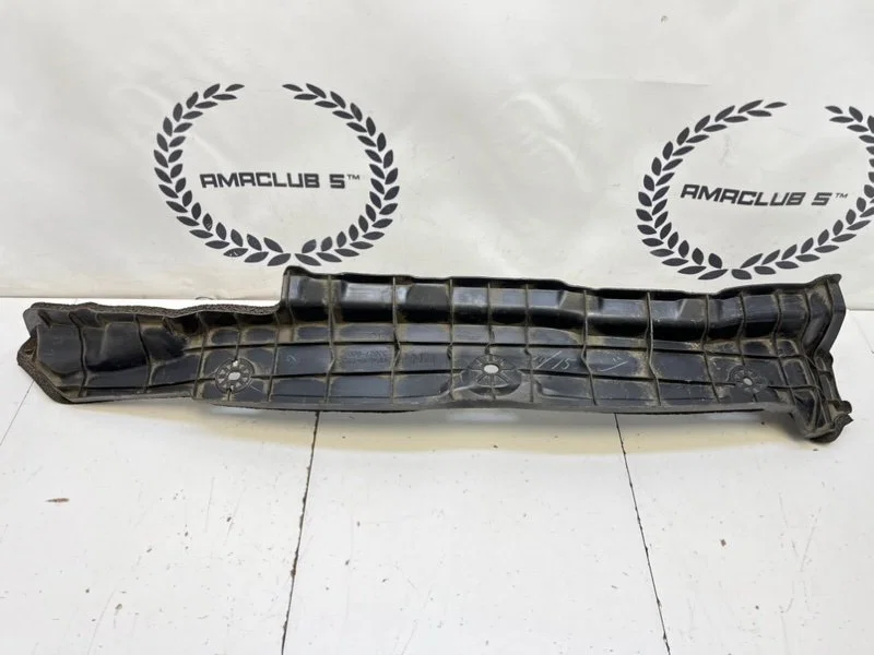 Пыльник крыла передний правый Toyota Land Cruiser - миниатюра 7