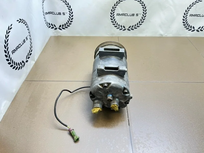 Компрессор кондиционера Audi A4 B5 (8D) 1.8 ADR - миниатюра 8