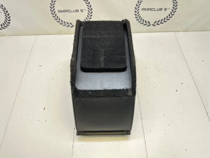 Подлокотник Skoda Octavia 3 A7 (5E) 1.6 CWVA 2016 - миниатюра 10