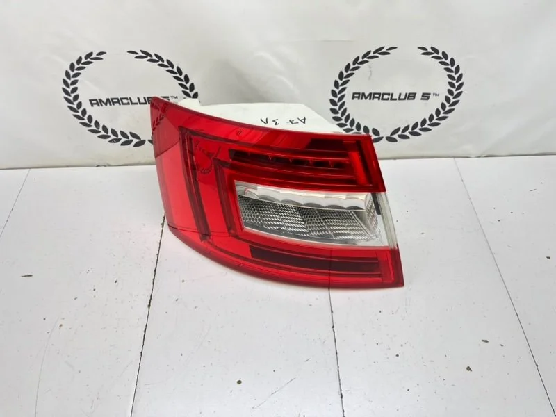 Фонарь задний левый Skoda Octavia 3 A7 (5E) 1.6 - миниатюра 2