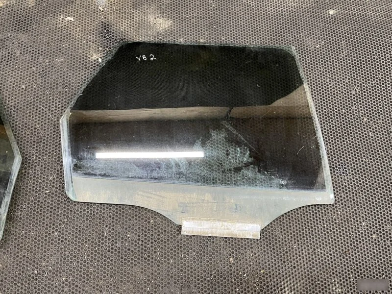Боковые стекла дверей Opel Vectra B 1995-2000 - миниатюра 5