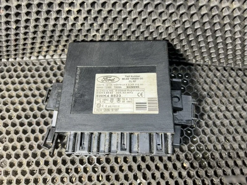 Блок комфорта Ford Focus 1995-2000