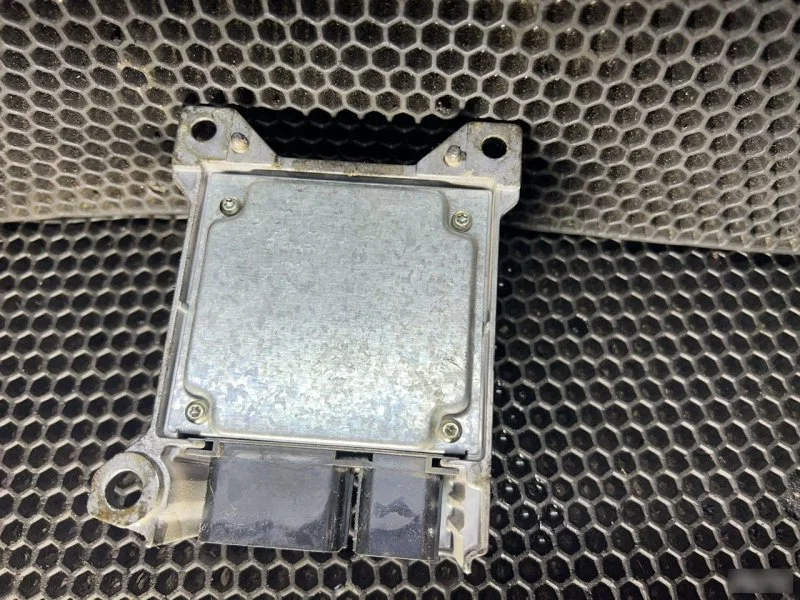 Блок управления Airbag Ford Focus 1998-2004 - миниатюра 2