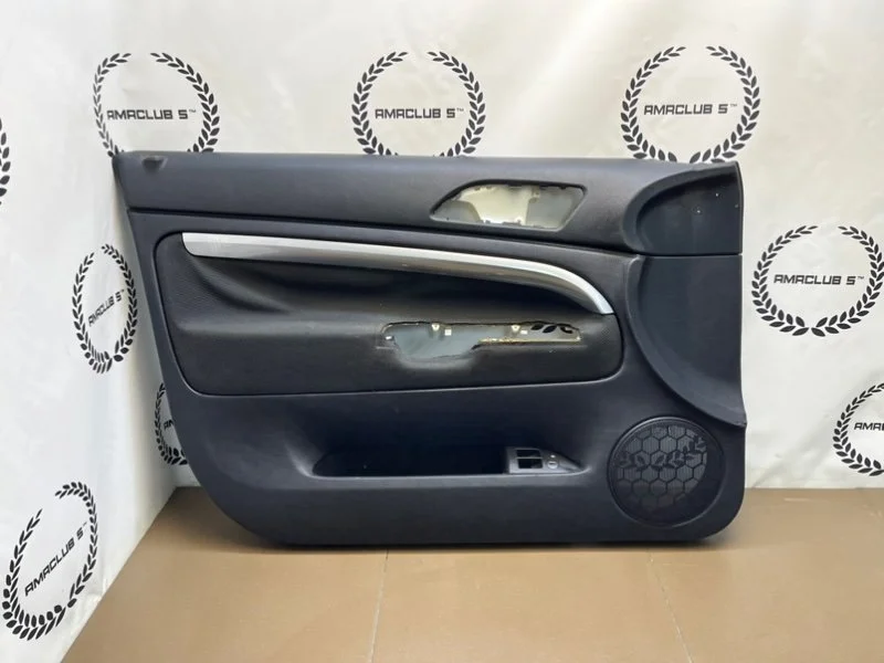 Обшивка двери передняя левая Skoda Superb 1 (B5) - изображение 1