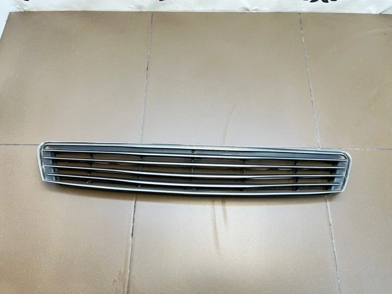 Решетка радиатора Toyota Mark II 7 (GX90) 1995 - миниатюра 2