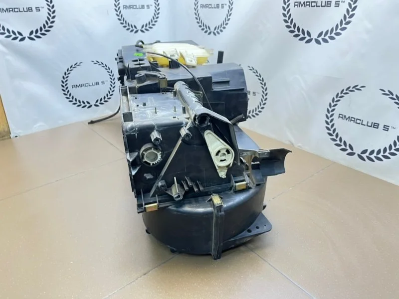 Корпус печки Audi A4 B5 (8D) 1.8 ADR 1995 - миниатюра 5