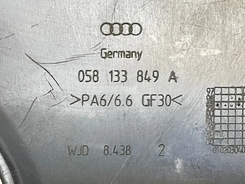 Накладка моторного отсека Volkswagen Passat B5 - миниатюра 6
