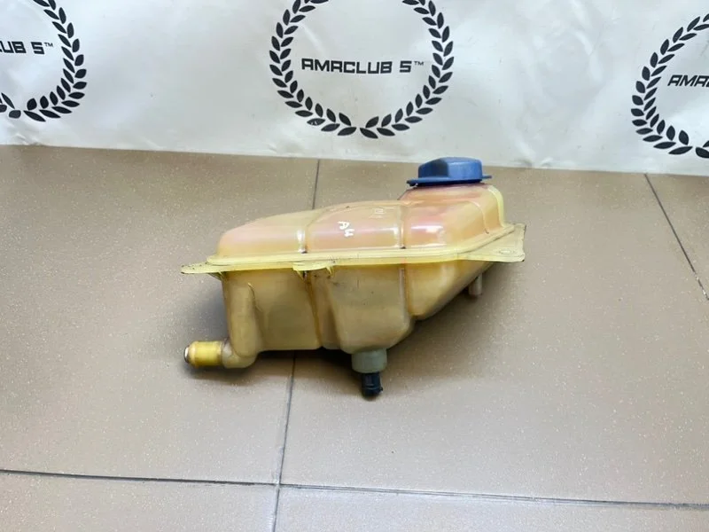 Бачок расширительный Audi A4 B5 (8D) 1.8 ADR 1995 - миниатюра 4