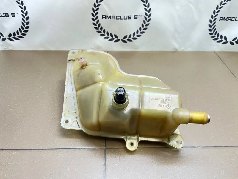 Бачок расширительный Audi A4 B5 (8D) 1.8 ADR 1995 - миниатюра 8