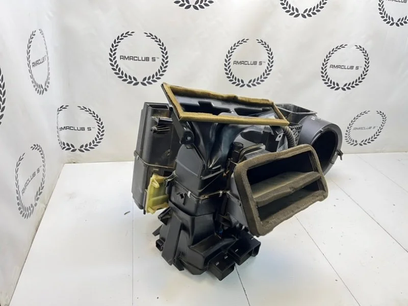 Корпус печки Volkswagen Passat B5 (3B) 1.8 ARG - миниатюра 4